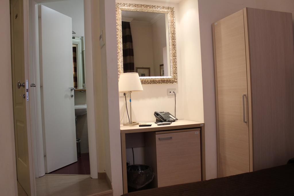 רומא Booking House מראה חיצוני תמונה